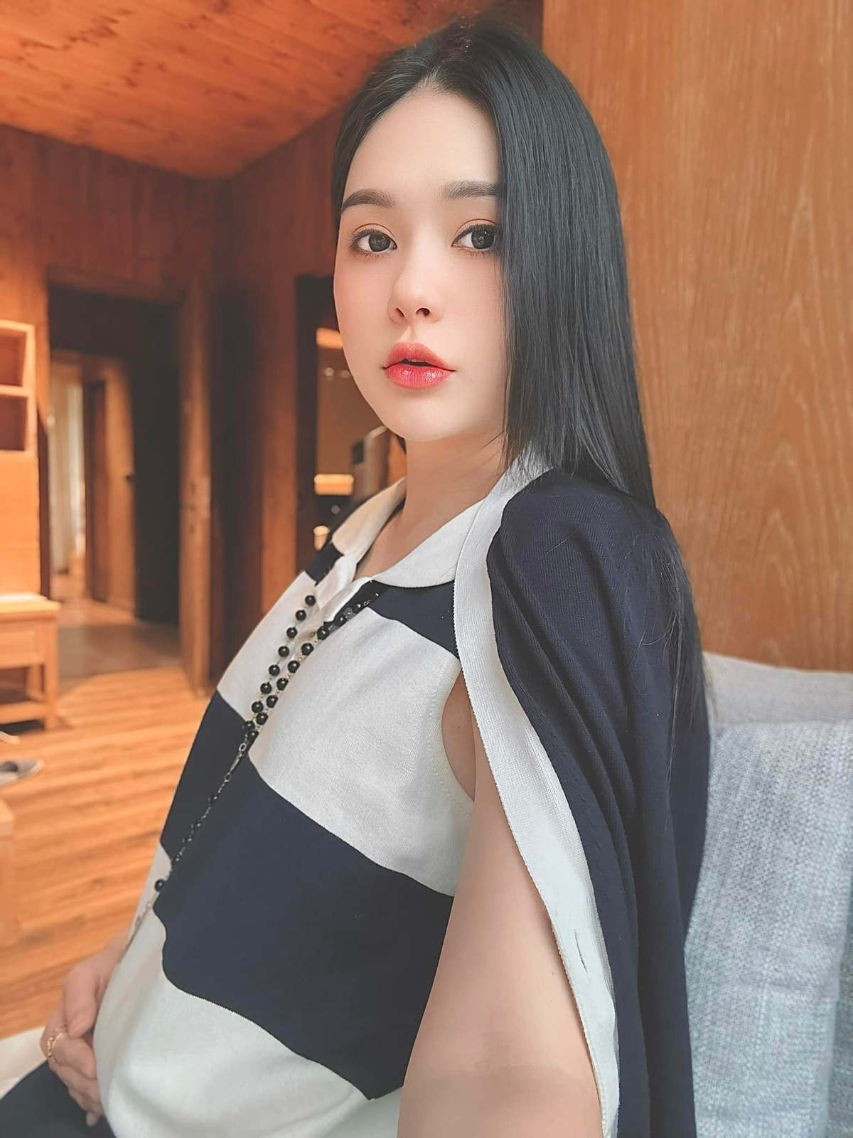 Chia sẻ của Đoàn Di Băng ngay lập tức nhận được hàng nghìn lời chia buồn và động viên cô.