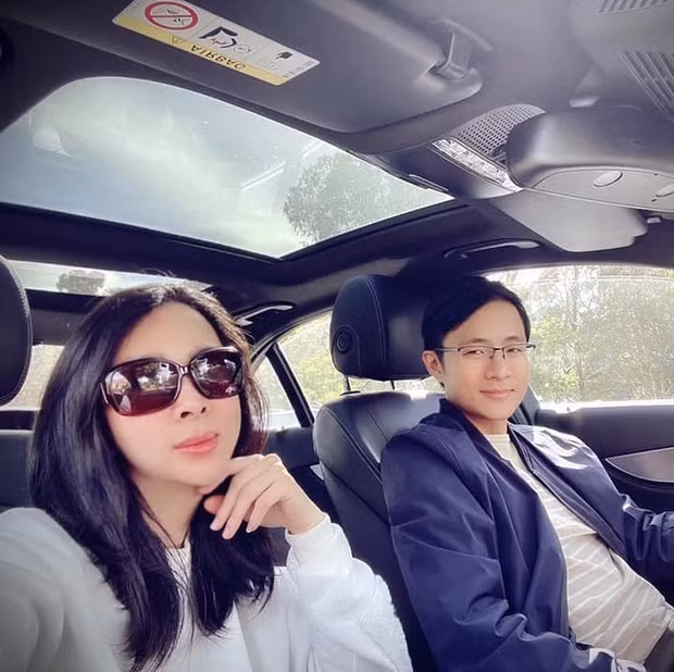 Bên cạnh sự nghiệp thành công, Quán quân Đường Lên Đỉnh Olympia năm nào còn có cuộc hôn nhân viên mãn. Anh lập gia đình vào năm 2013.