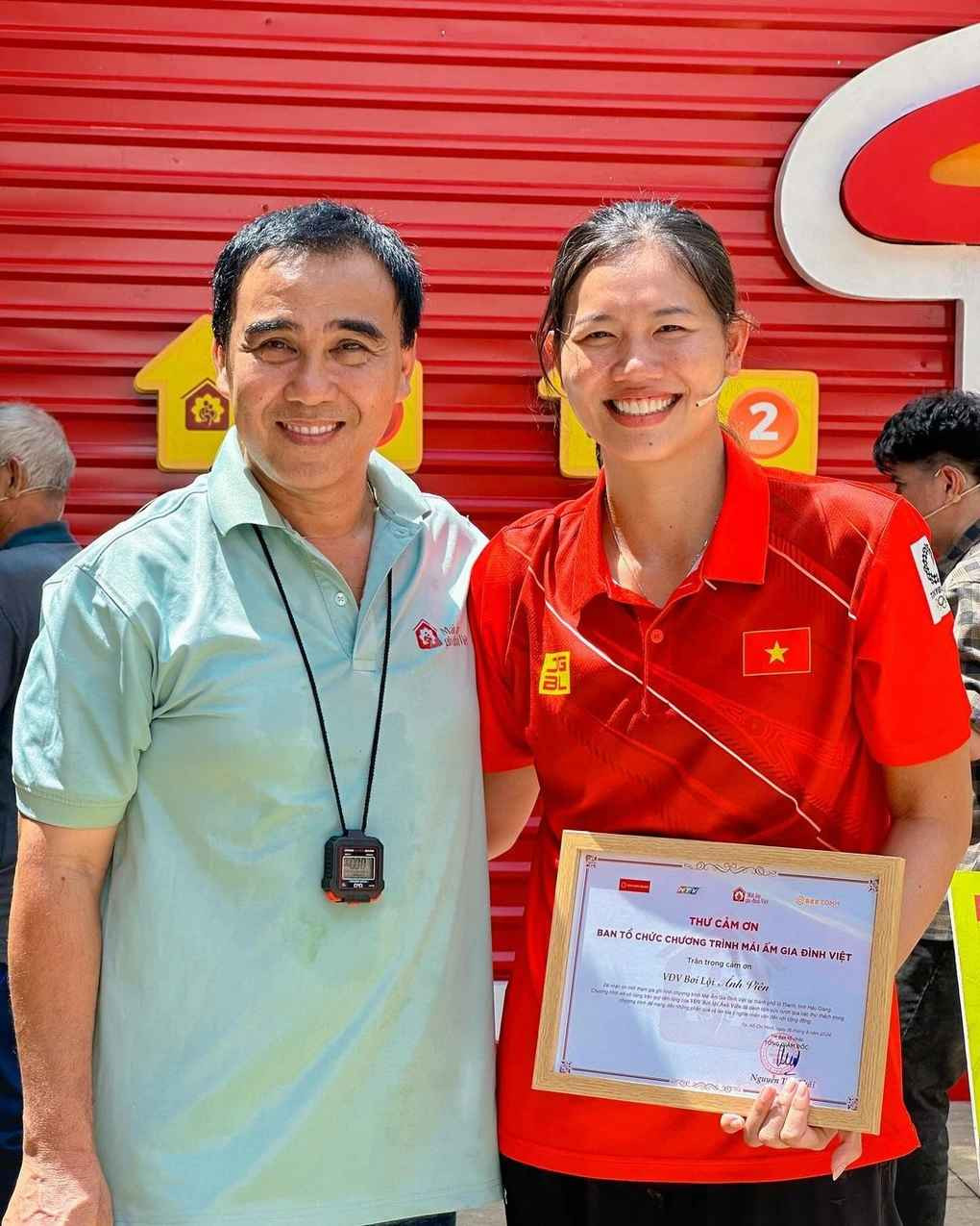 Ánh Viên cho biết cô hạnh phúc khi được khán giả đón nhận tích cực về nhan sắc, nhưng cô vẫn ý thức không để sự hào nhoáng ảnh hưởng nhiều đến cuộc sống