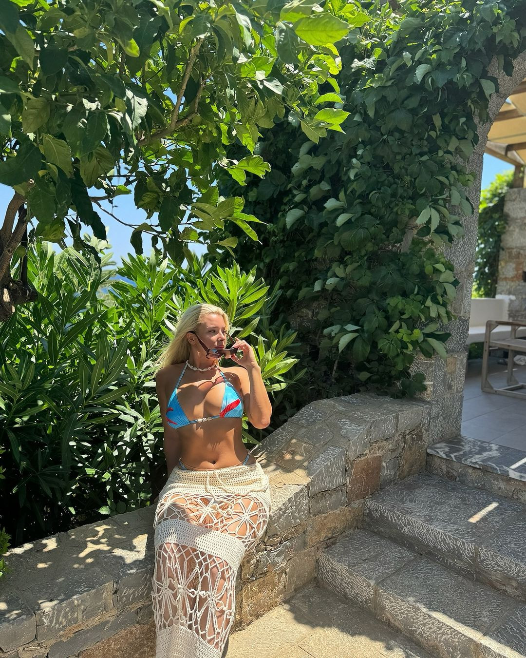 Nữ cầu thủ không chỉ hút fan nhờ khả năng chơi bóng, mà còn bởi phong cách quyến rũ.