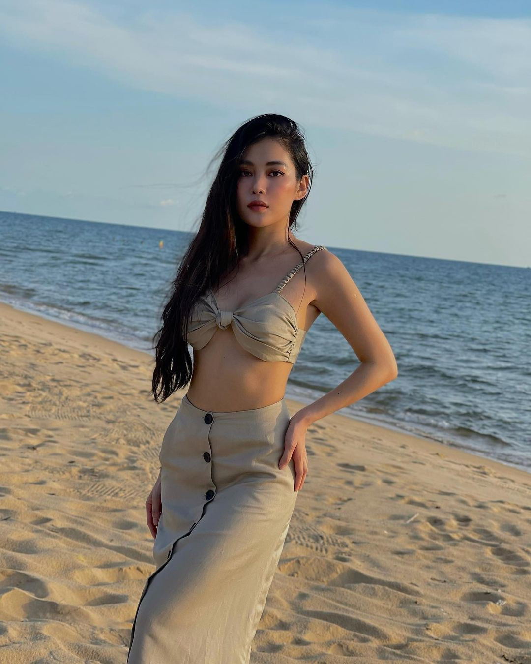 Milan Phạm là một trong những hot girl đời đầu, được nhiều người biết đến, cùng thời với Huyền Baby, Sam, Kelly Nguyễn,...