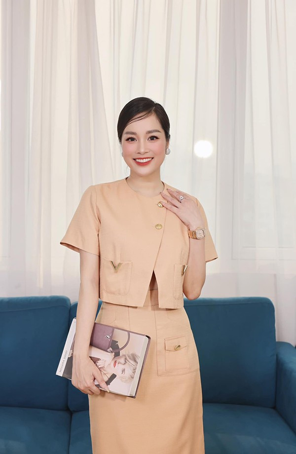 Ngoài thời gian cho gia đình, Minh Hương cũng biết chăm sóc bản thân bằng những kỳ nghỉ để giải tỏa những áp lực thường ngày.