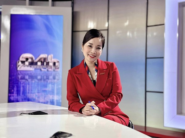 Nữ chính phim "Nhật ký Vàng Anh" chọn cách sống êm đềm, không xô bồ, không ồn ào, vội vã.