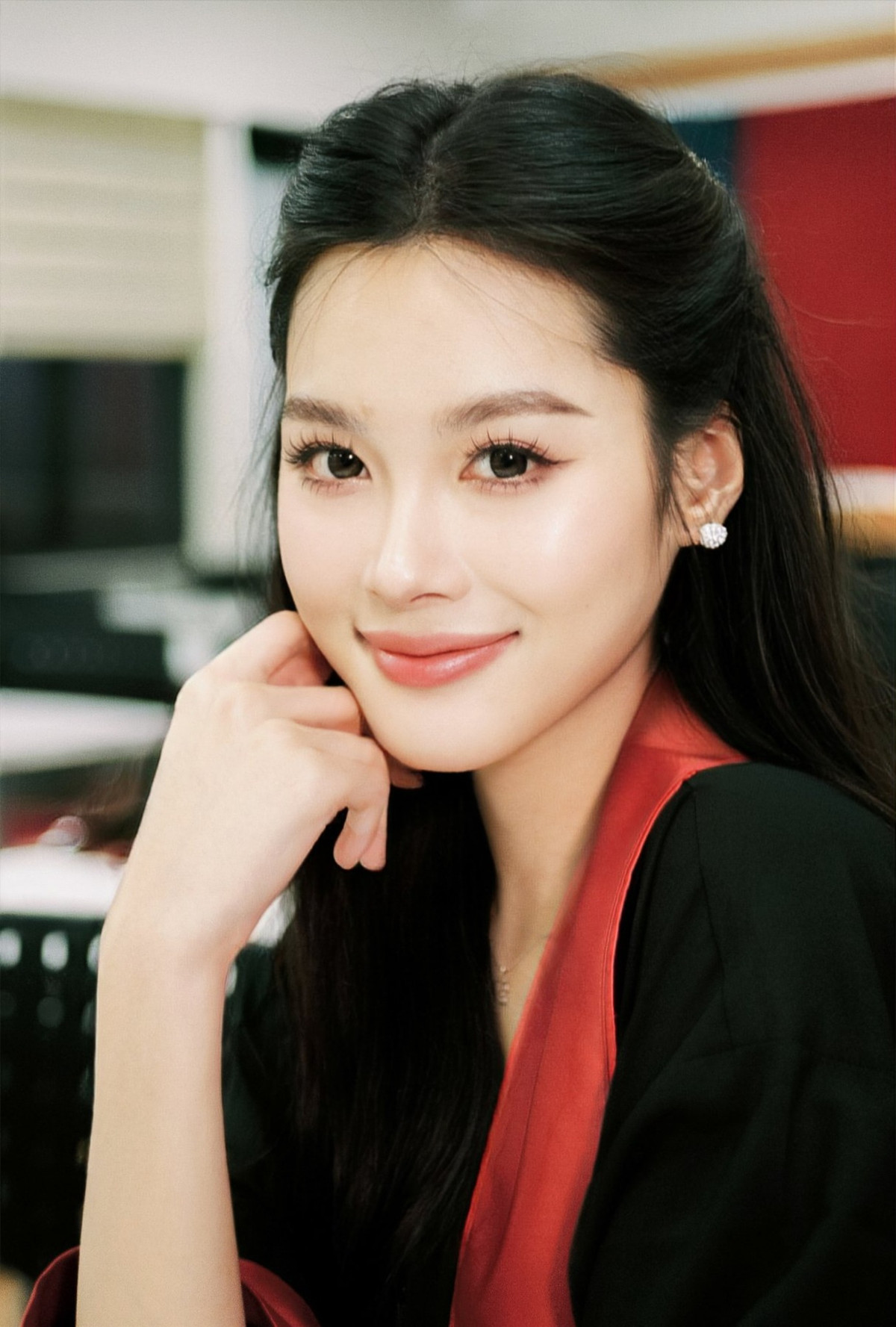 Nữ sinh này đã xuất sắc giành ngôi vị Hoa khôi Duyên dáng Ngoại thương 2022.