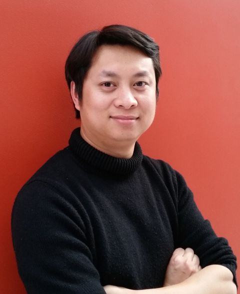 Sau thành công rực rỡ của bộ phim đầu tay, Thành Vinh tiếp tục con đường học tập, chinh phục tri thức của mình ở Sydney nhờ chính phủ Australia cấp học bổng. (Ảnh: FBNV)