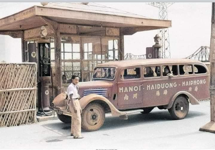 Ngày ấy chỉ có giới nhà giàu, "ông tây bà đầm" hay vài nhà xe mới có cơ hội vào đổ xăng.