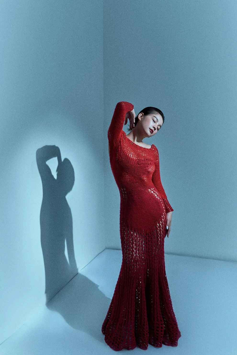 Khi được hỏi chiều cao thật là bao nhiêu, Thu Hà không ngại tâm sự trên Tiktok: "Chiều cao thực của mình là 1m57 khi nói chuyện với khách hàng; 1m65 khi đi giày cao gót. Tuy nhìn trong ảnh cao nhưng ở ngoài đời mình khá là bé và thấp. Nhưng bé không có nghĩa là không đi làm mẫu, chụp ảnh được".