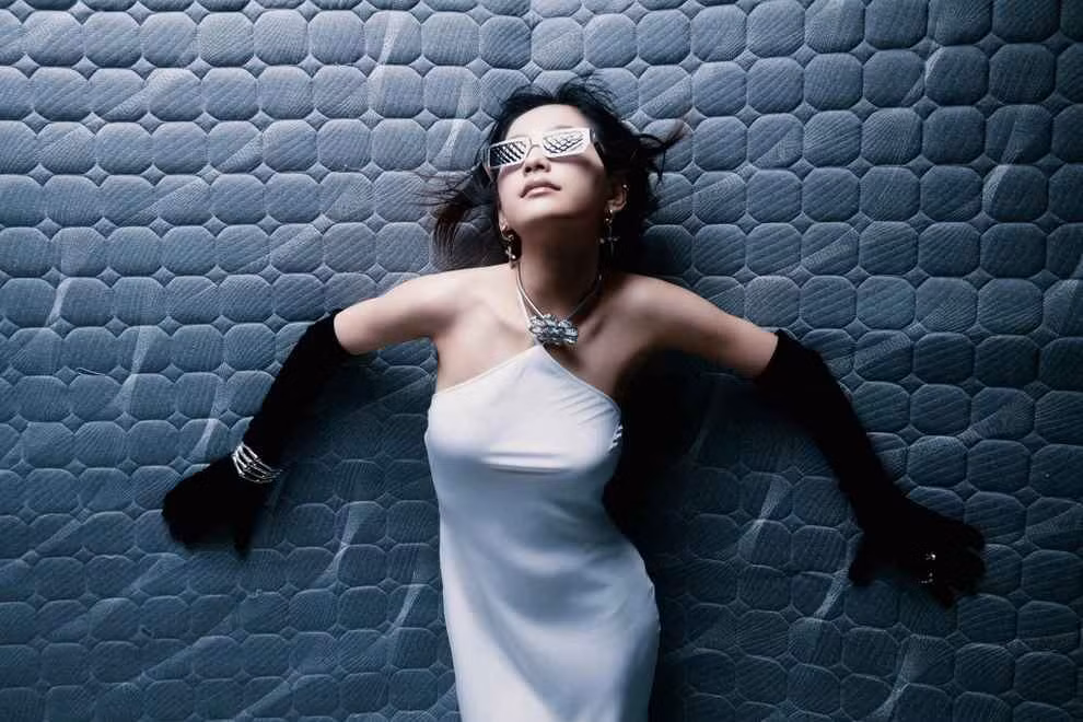 Thu Hà từng chia sẻ nhiều video biến hình trên mạng xã hội khiến giới trẻ thích thú.