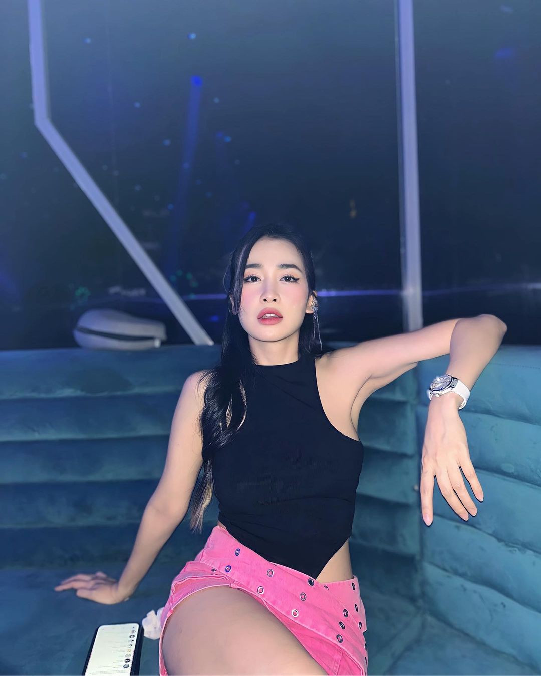 Trong những hình ảnh gần đây, cô nàng cho thấy một cuộc sống sang chảnh. (Anhr: IGNV)