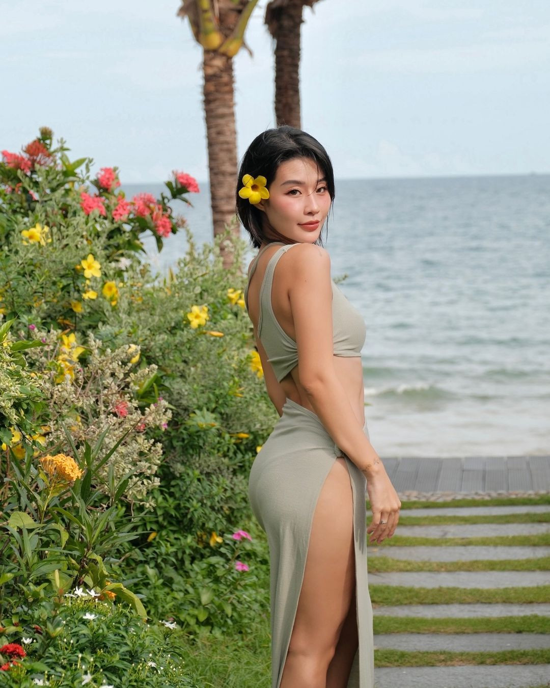 Dù không sở hữu chiều cao quá nổi bật, Thanh Huyền vẫn thu hút ánh nhìn nhờ 3 vòng cực chuẩn.