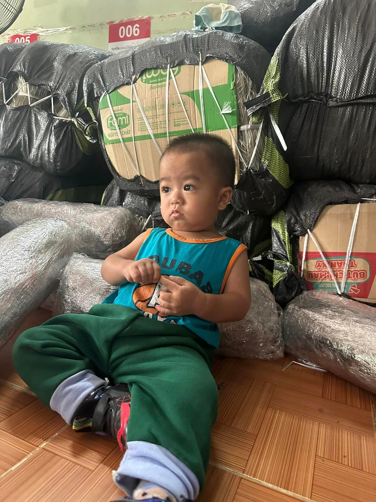 Con trai lớn của Sùng Bầu. (Ảnh: FBNV)