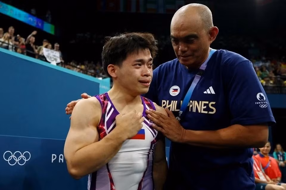 'Nguoi hung Olympic Dong Nam A' to me ruot an chan tien thuong