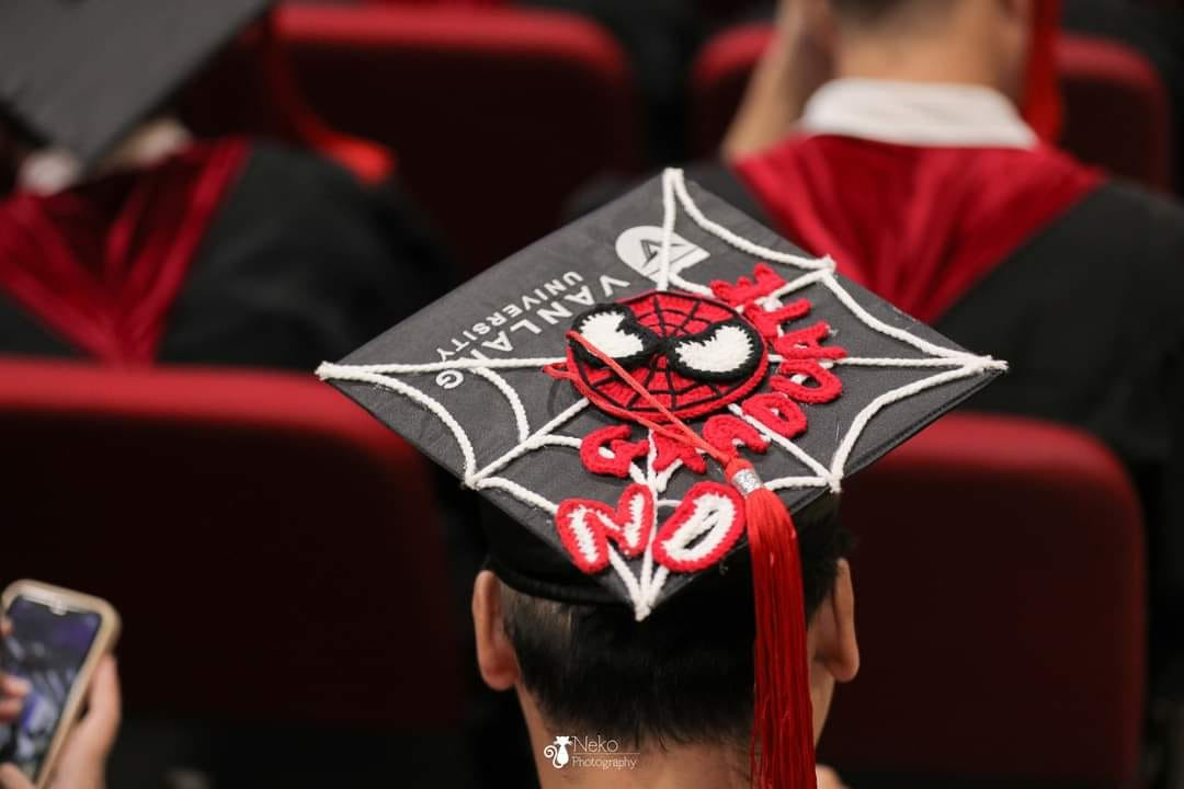 Được biết, đây là lễ tốt nghiệp của trường đại học Văn Lang.