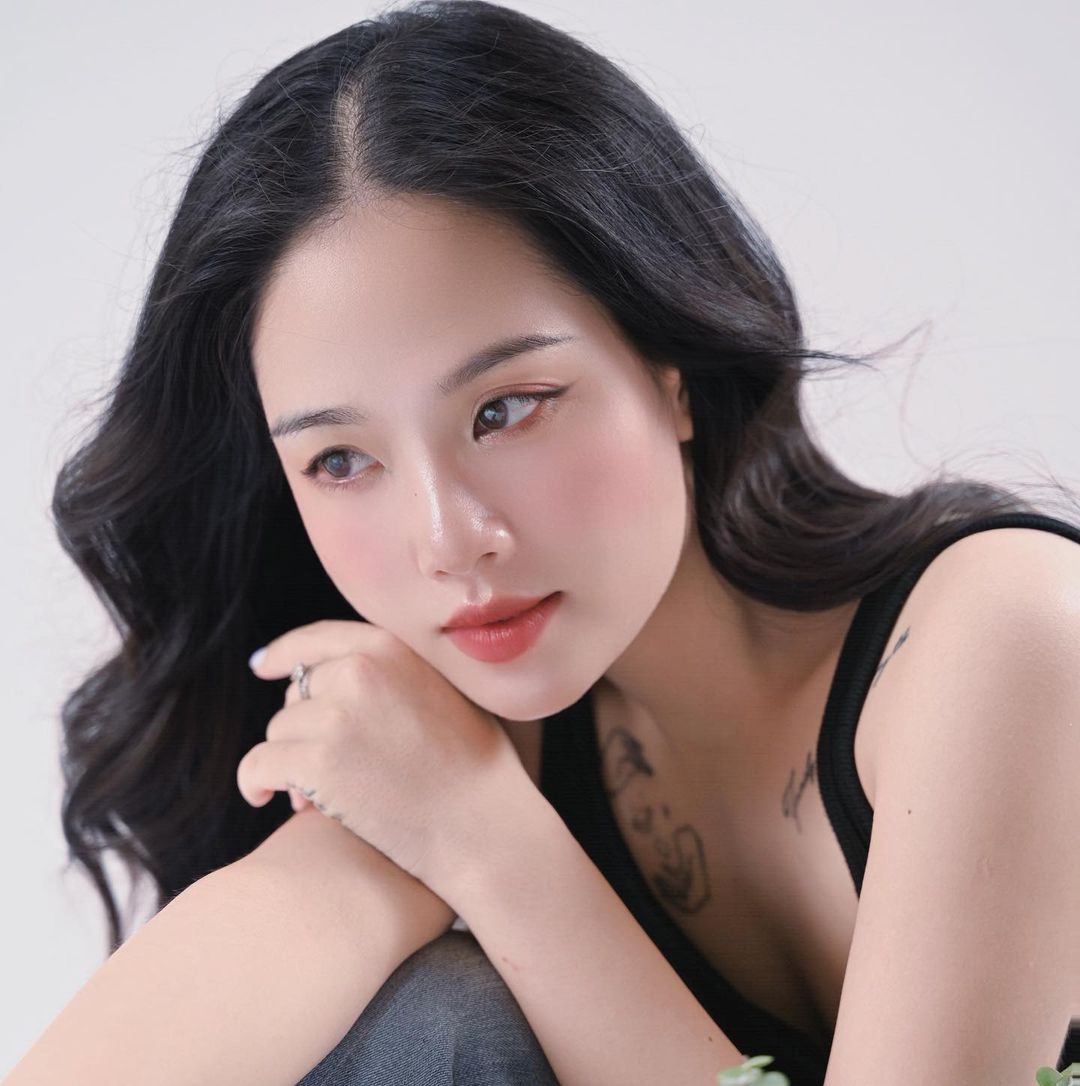 Hiện tại, Huyền My vẫn tiếp tục công việc kinh doanh dịch vụ làm đẹp. Đồng thời, cô còn hỗ trợ chồng diễn viên Anh Tú trong công việc.