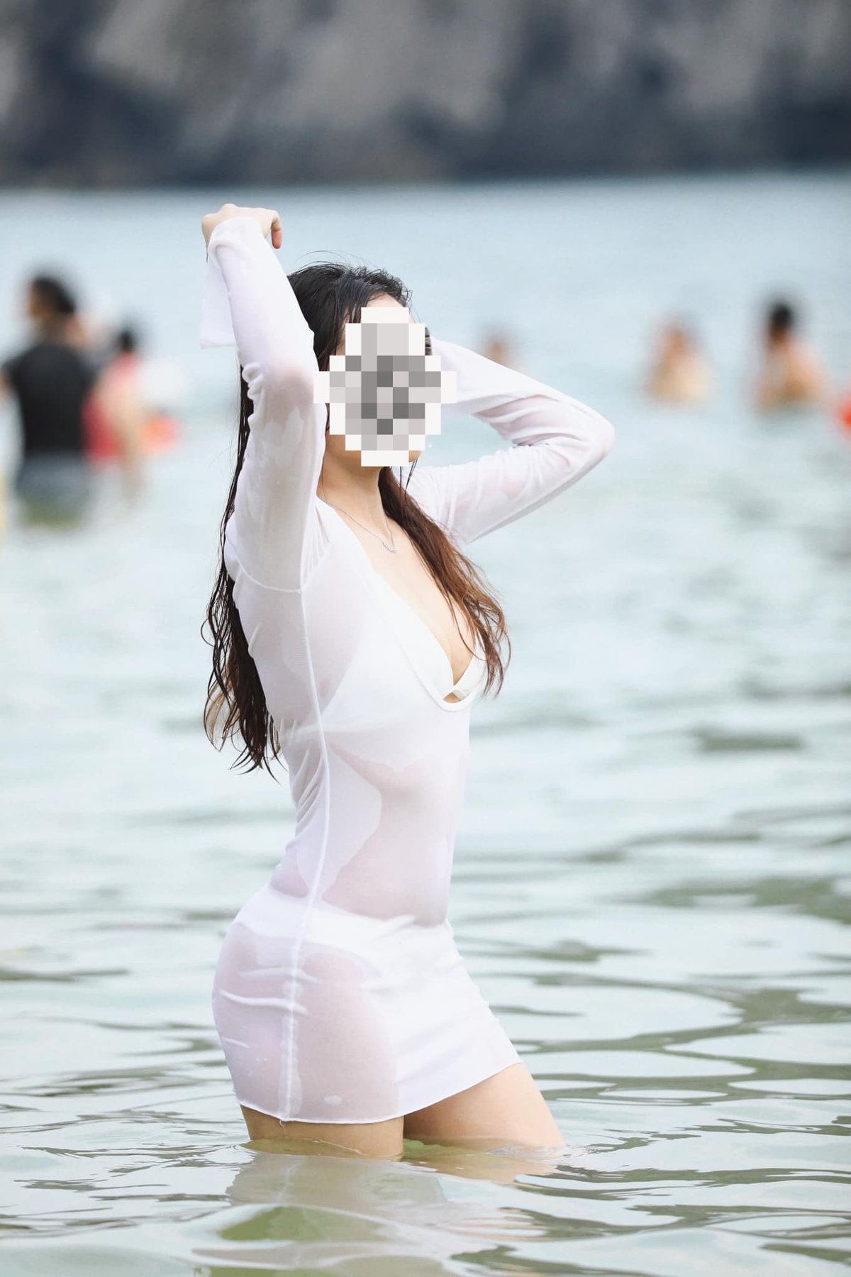 Cô gái cũng tham gia vào một hội nhóm gồm nhiều người có cùng đam mê.