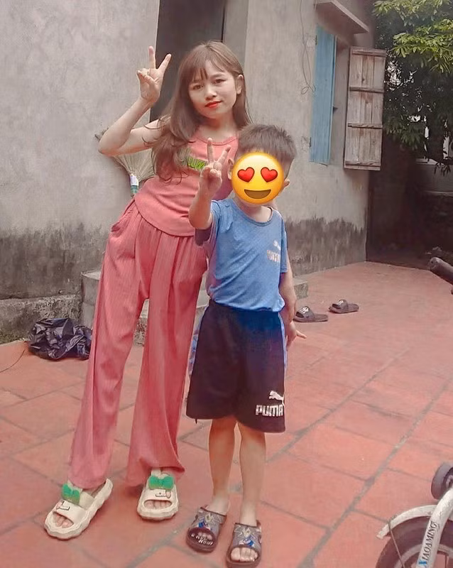 Chiến thắng cả khoảng cách địa lý lẫn chênh lệch ngoại hình để có được hạnh phúc như hiện tại, Nụ gửi gắm đến những người cùng cảnh ngộ hãy mạnh mẽ, tự tin làm những điều mình muốn, nếu thích một ai đó thì đừng ngại theo đuổi. (Ảnh: FBNV)