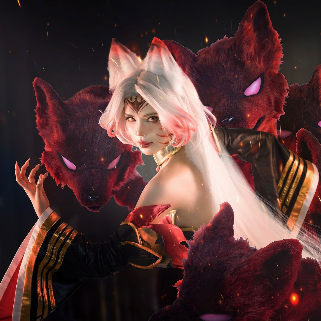 Bên dưới bài đăng, rất nhiều bình luận trầm trồ về chất lượng của bộ ảnh đến từ nữ MC.