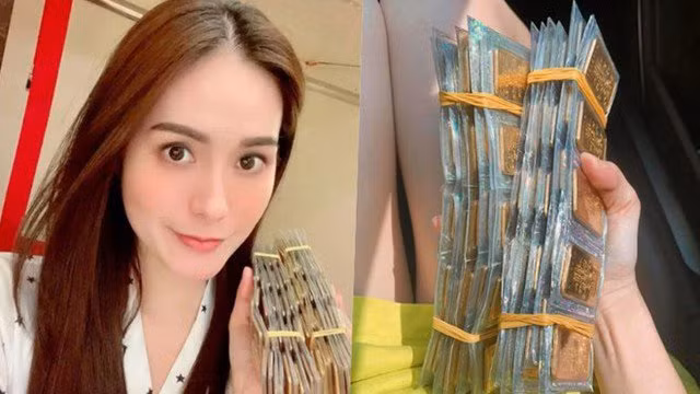 Thời điểm kết hôn, lễ cưới của Đoàn Di Băng và chồng có độ xa xỉ nức tiếng, giá trị lên tới 3 tỷ đồng. Đồng thời, nữ đại gia quận 7 cũng hạnh phúc cho biết, khi kết hôn, cô được gia đình chồng tặng bộ quà cưới 2 tỷ và căn nhà trị giá 1 triệu USD.