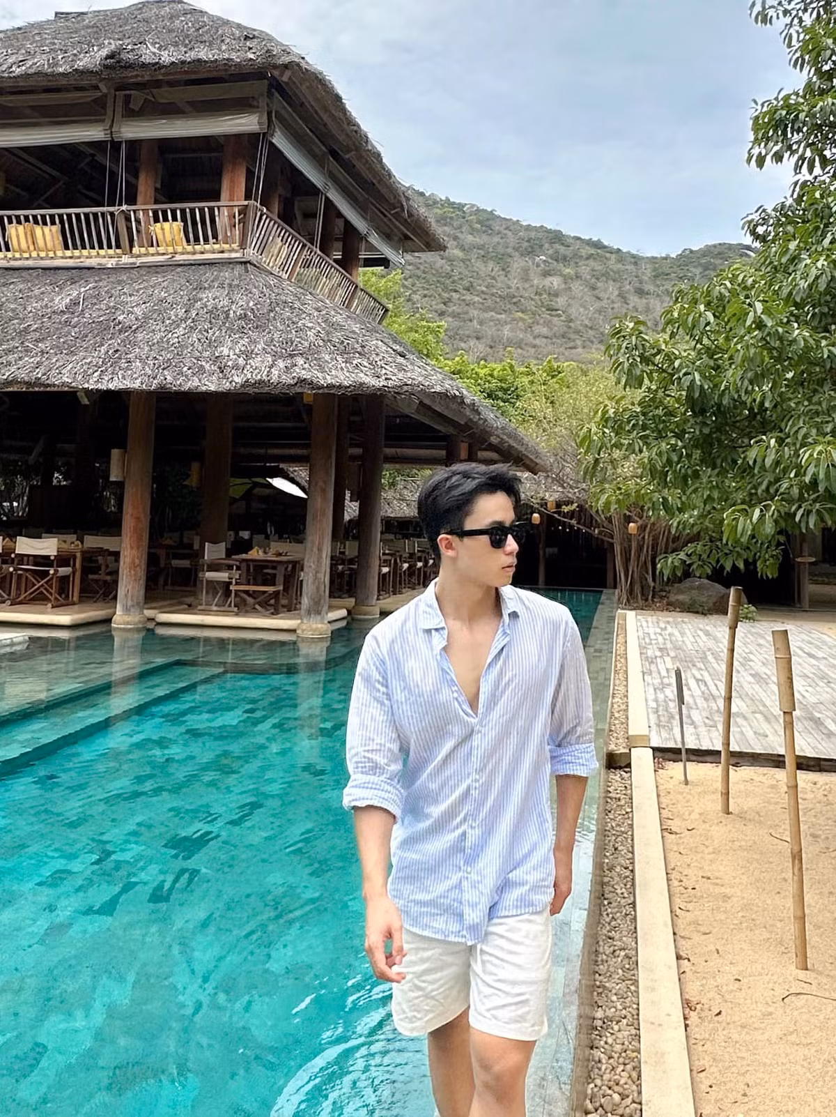 Được biết chàng trai mới về team Hằng Du Mục là Lương Đỗ. Anh chàng sinh năm 1996, hiện đang là chủ nhân của kênh TikTok có hơn 558 nghìn người theo dõi và hơn 8,9 triệu lượt yêu thích