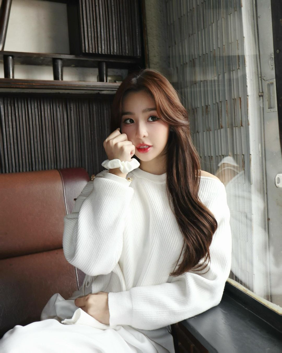 Tammy Phạm (tên thật là Phạm Nguyễn Anh Thi, sinh năm 2001, đến từ TP.HCM) được biết đến là một nàng hot girl xinh đẹp, quyến rũ.