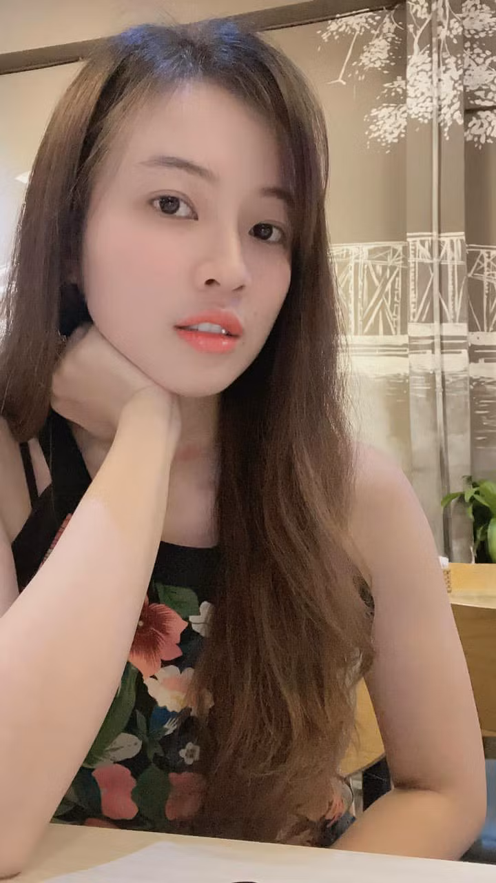 Thương hiệu mỹ phẩm cô nàng gây dựng được khá nhiều người tin dùng và có được lượng khách hàng trung thành ủng hộ.