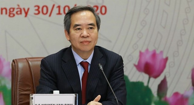 Tháng 4/2008, ông Bình là Ủy viên Ban cán sự Đảng, Phó Thống đốc Ngân hàng Nhà nước Việt Nam. Tại Đại hội đại biểu toàn quốc lần thứ XI của Đảng được bầu vào Ban chấp hành Trung ương Đảng. 