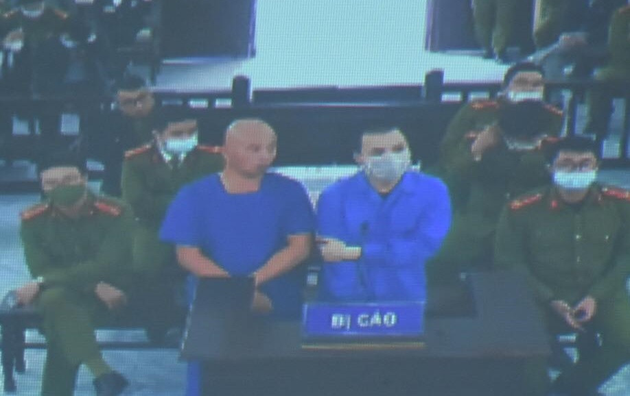 Nguyễn Thị Dương giúp Đường ký vào các bản hợp đồng nguyên tắc và quy chế hoạt động với tư cách Giám đốc Công ty Đường Dương; trực tiếp nhận từ Đỗ Văn Nhật (dịch vụ tang lễ Tâm Đức) số tiền 43 triệu đồng; nhận qua Phạm Văn Úy số tiền hơn 64 triệu đồng, sau đó đưa cho Đường. Tổng số tiền Nguyễn Xuân Đường đã chiếm đoạt của 25 người bị hại là hơn 2,4 tỷ đồng. Số tiền này, Nguyễn Xuân Đường sử dụng để chi tiêu cá nhân. 