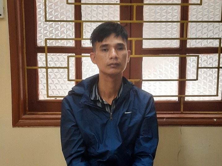 Bat giu Vinh “mu” to chuc 25 nguoi Trung Quoc nhap canh trai phep