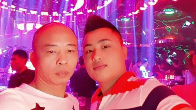 Việc Đường "Nhuệ" bị con nuôi tố tại tòa đối xử bạc bẽo khiến nhiều người bất ngờ.