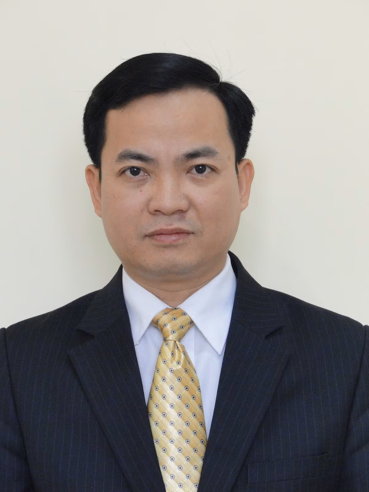 Vi sao Giam doc, PGD Kho bac Nha nuoc Quang Ninh bi ky luat?