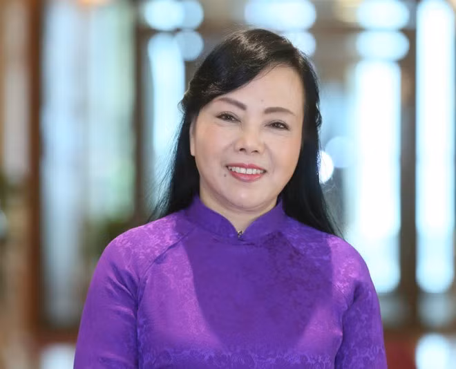 Theo Ban Bí thư, bà Nguyễn Thị Kim Tiến, với cương vị Bí thư Ban Cán sự Đảng, Bí thư Đảng ủy, Bộ trưởng Bộ Y tế, chịu trách nhiệm chính, trách nhiệm người đứng đầu về những vi phạm, khuyết điểm của Ban Cán sự Đảng Bộ Y tế nhiệm kỳ 2016 - 2021 và Ban Thường vụ Đảng ủy Bộ Y tế nhiệm kỳ 2015 - 2020. 