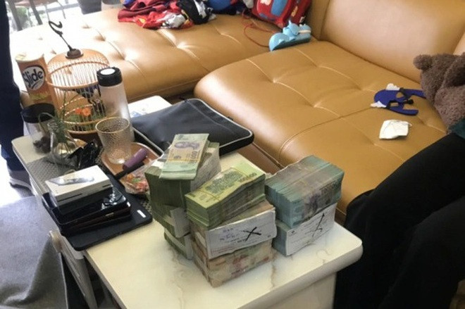 Duong day danh bac 30 nghin ty dong: Thu doan 