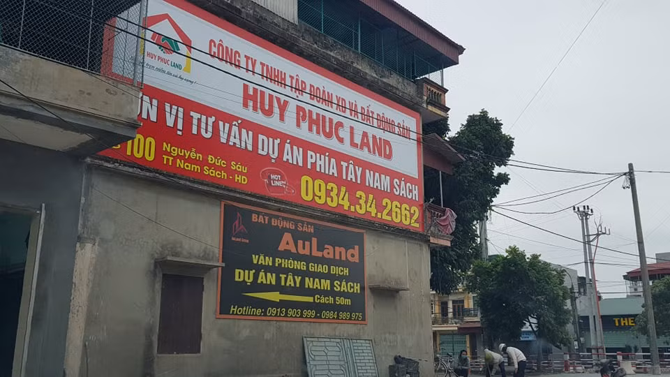 Nhieu van phong BDS trai phep o Hai Duong: Xu nghiem de… dep “loan”-Hinh-3