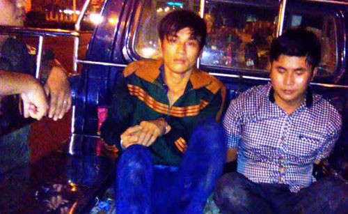 Cây ATM của ngân hàng Đông Á bị cưa trộm Cay ATM cua ngan hang Dong A bi cua trom