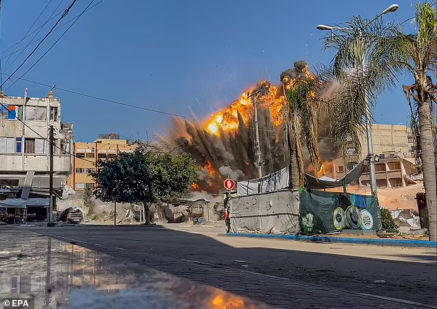 Hon 50.000 nguoi thiet mang o Gaza trong 18 thang xung dot