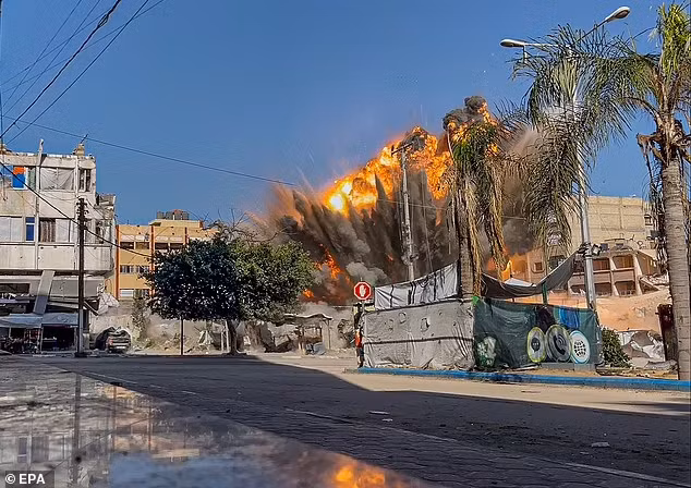 Hon 50.000 nguoi thiet mang o Gaza trong 18 thang xung dot