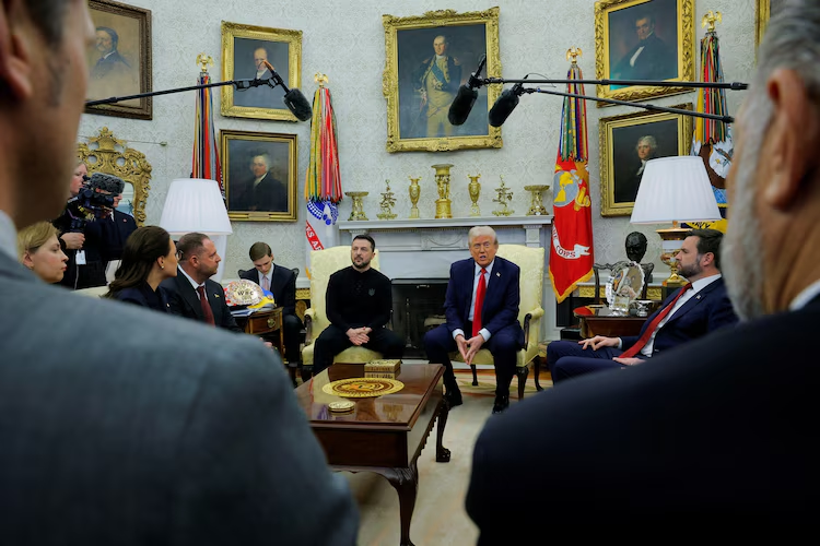 "Ông đang đánh cược bằng Thế chiến thứ III và những gì ông đang làm là rất thiếu tôn trọng Mỹ", ông Trump nói. Ảnh: Reuters.