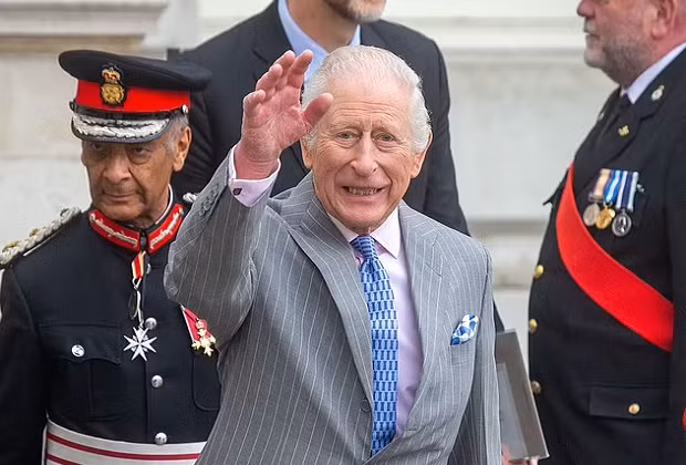 Vua Charles phai nhap vien, suc khoe hien ra sao?