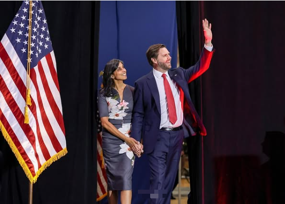 Sau khi ông JD Vance nhậm chức Phó Tổng thống Mỹ vào tháng 1/2025, bà Usha chính thức trở thành người phụ nữ gốc Ấn đầu tiên đảm nhiệm vai trò Đệ nhị phu nhân Mỹ. Ảnh: Instagram.