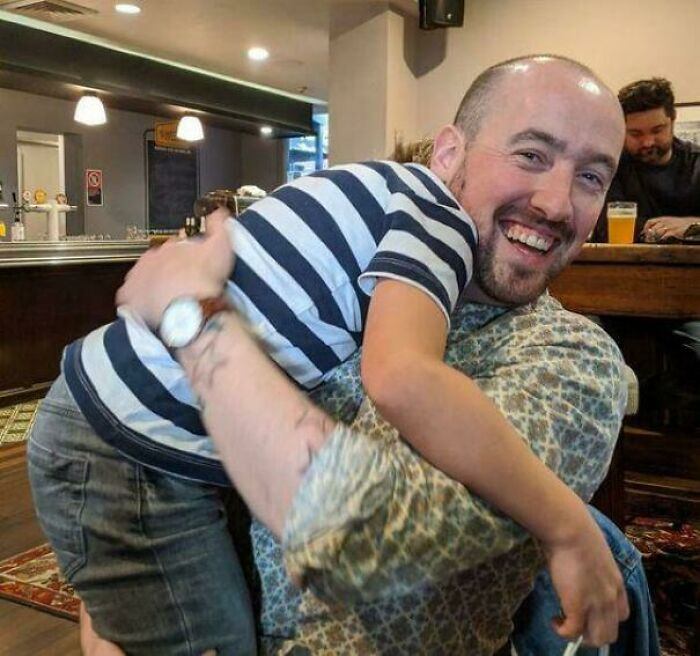 Bức ảnh kỳ lạ này chắc hẳn cũng khiến bạn phải dụi mắt nhiều lần mới có thể hiểu được.