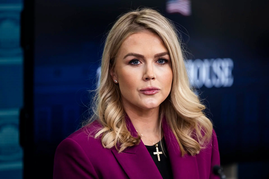 Sau cuộc bầu cử năm 2020, Leavitt làm Giám đốc truyền thông cho Dân biểu Elise Stefanik (Đảng Cộng hòa-New York). Ảnh: holanews.