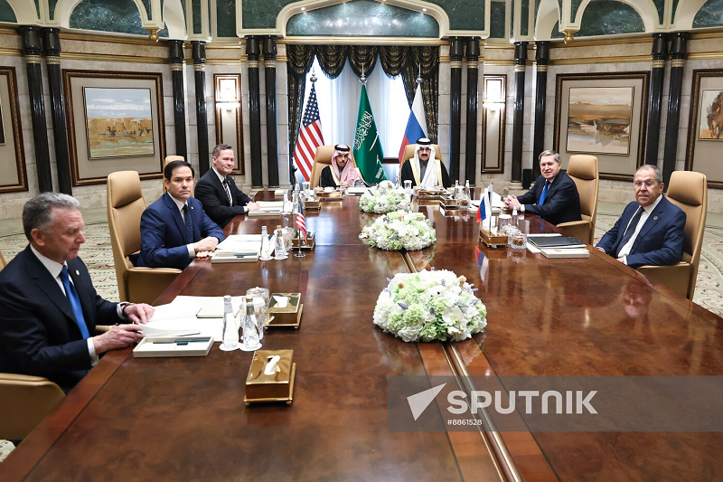 Nha Trang he lo chi tiet noi dung cuoc dam phan My - Nga