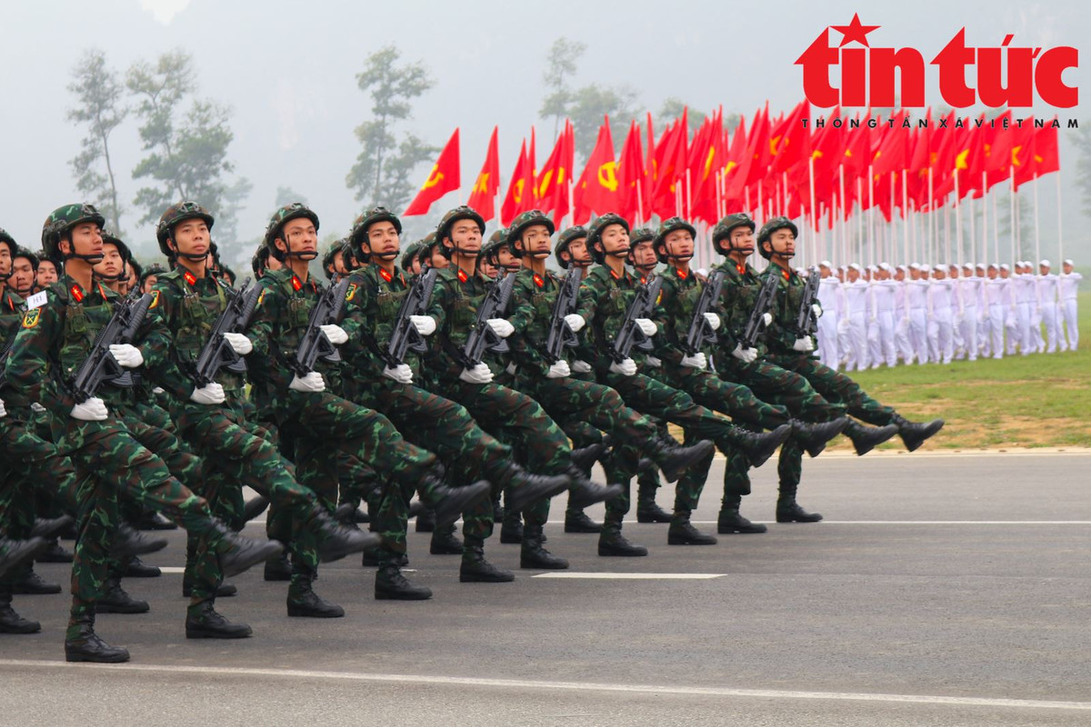 Dai tuong Phan Van Giang kiem tra hop luyen dieu binh, dieu hanh-Hinh-14