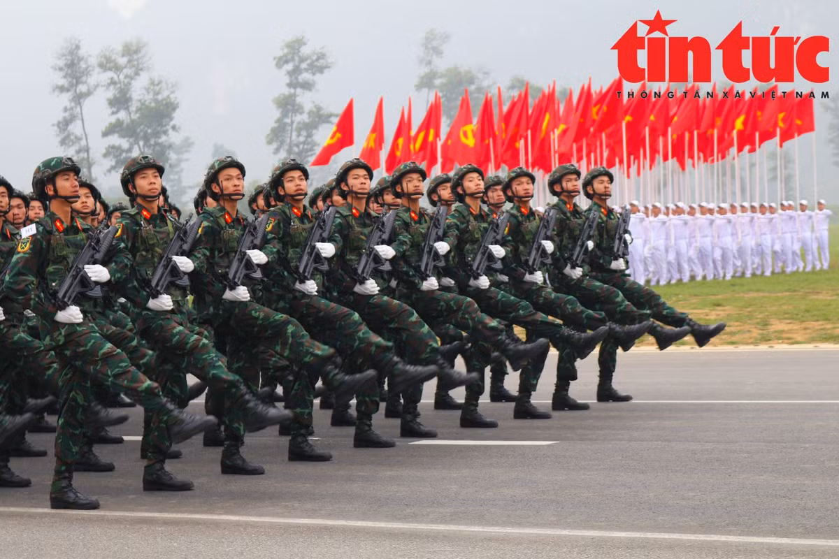 Dai tuong Phan Van Giang kiem tra hop luyen dieu binh, dieu hanh-Hinh-14