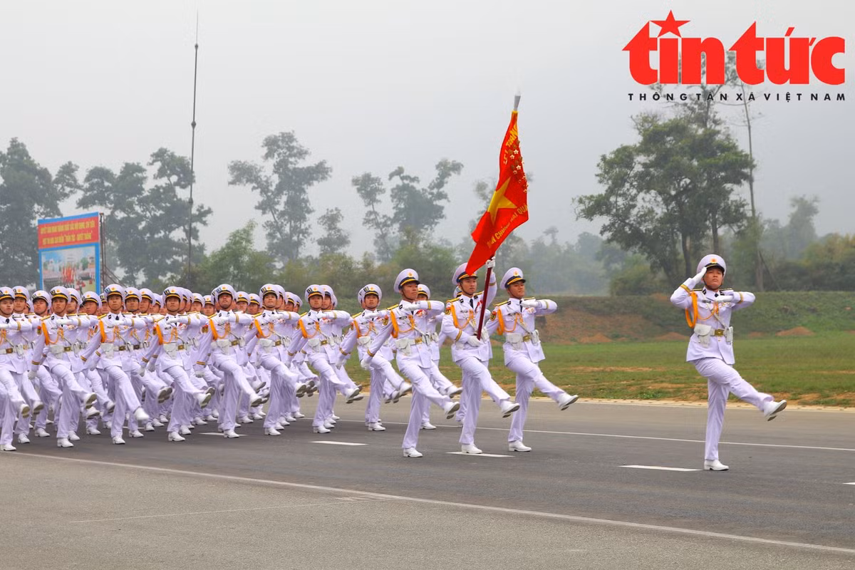 Dai tuong Phan Van Giang kiem tra hop luyen dieu binh, dieu hanh-Hinh-11