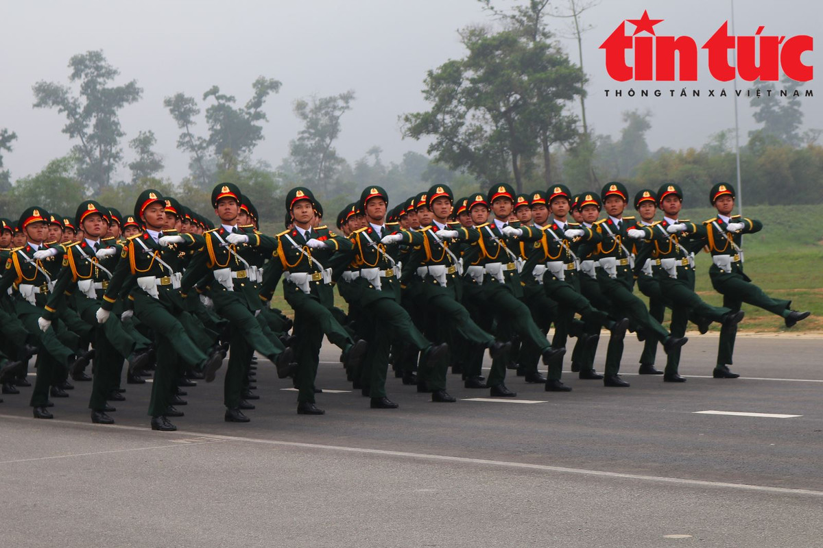 Dai tuong Phan Van Giang kiem tra hop luyen dieu binh, dieu hanh-Hinh-10