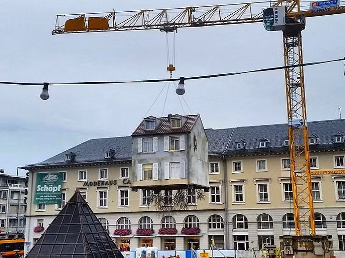 Cảnh chuyển nhà ở Đức.