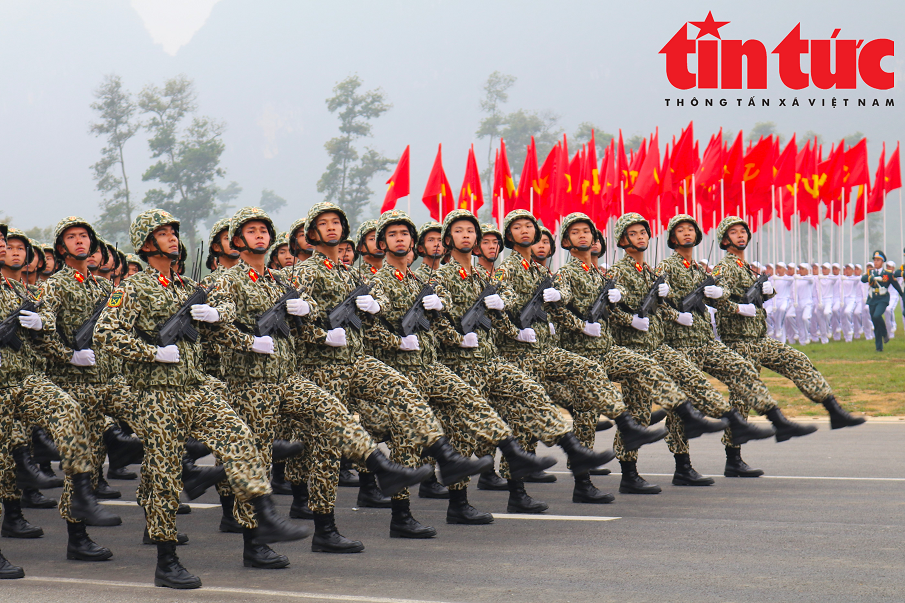 Dai tuong Phan Van Giang kiem tra hop luyen dieu binh, dieu hanh-Hinh-4