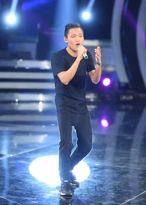 Việt Thắng lại chia sẻ rằng Janice Phương vừa là đối thủ nhưng lại vừa như một người chị gái luôn hướng dẫn, chỉ bảo cho anh rất nhiều điều.