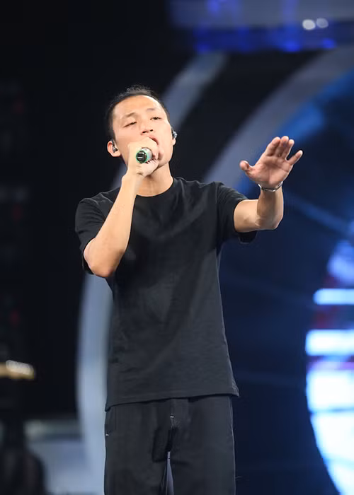 Cả Việt Thắng và Janice Phương sở hữu những thế mạnh khác nhau, chiếm tình cảm của khán giả theo những cách khác nhau nên việc bứt phá sẽ trở nên rất quan trọng để chiếm ưu thế.